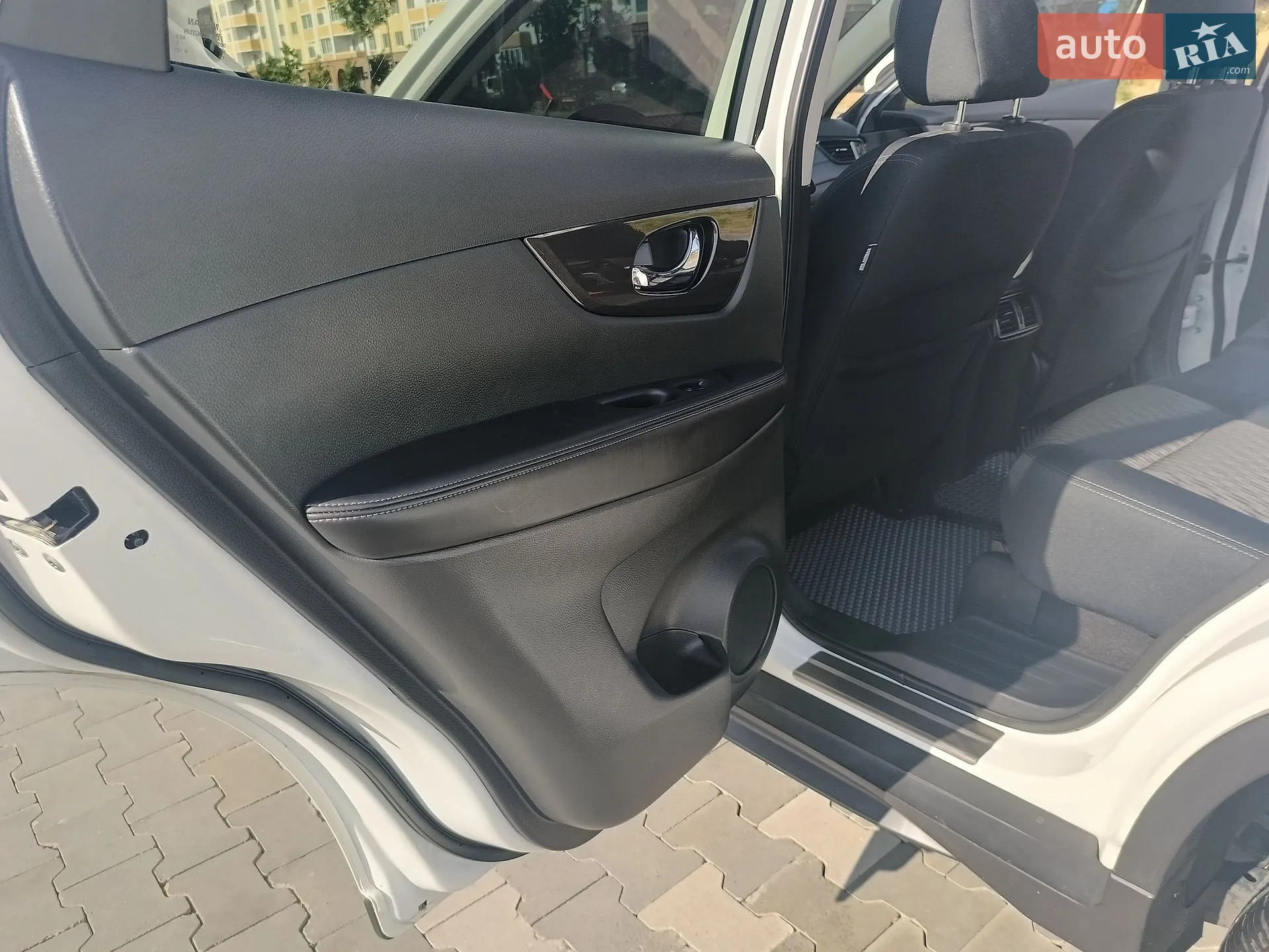 2019 Nissan Rogue - мініатюра 6