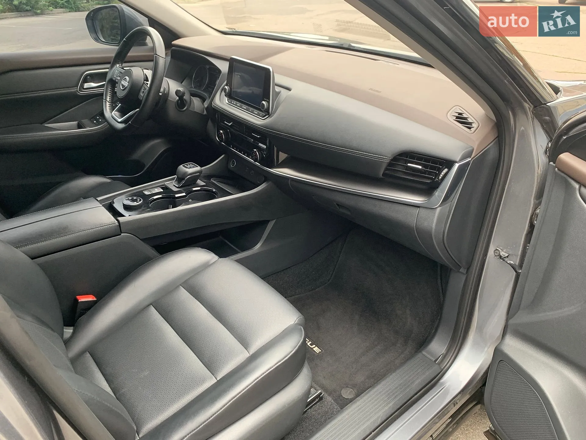 2021 Nissan Rogue - мініатюра 10