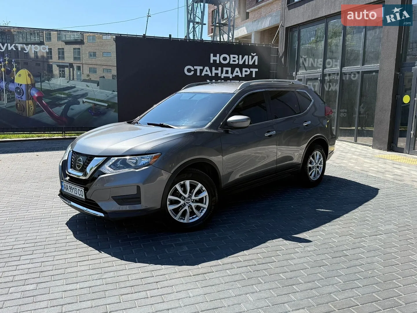 2017 Nissan Rogue - мініатюра 3
