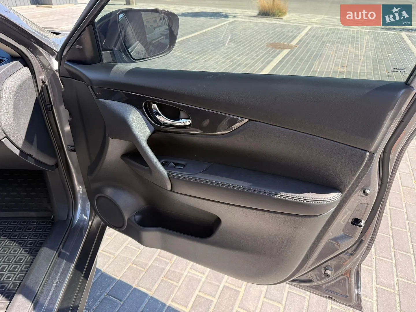 2017 Nissan Rogue - мініатюра 29