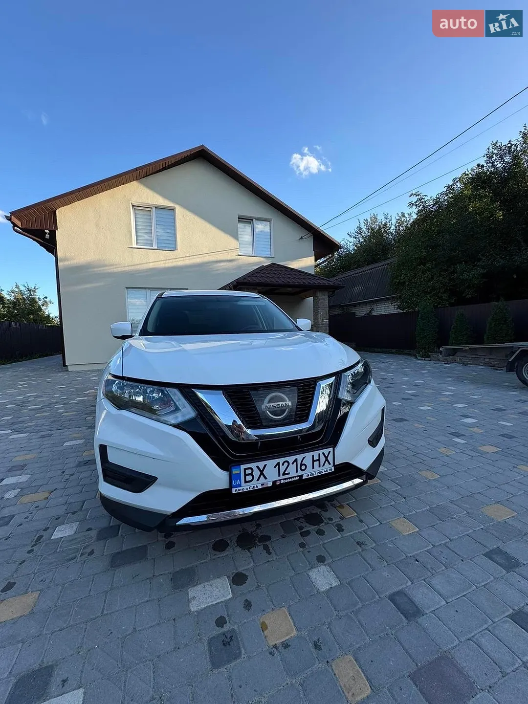 2017 Nissan Rogue - мініатюра 2