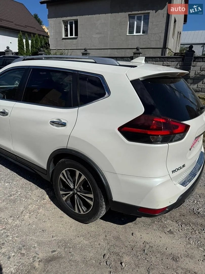 2018 Nissan Rogue - мініатюра 9