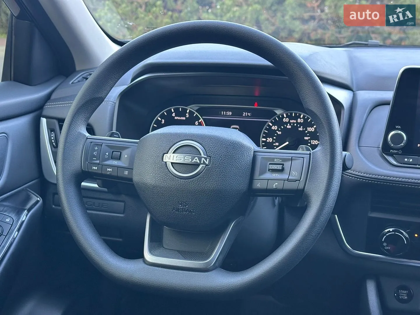 2025 Nissan Rogue - мініатюра 32