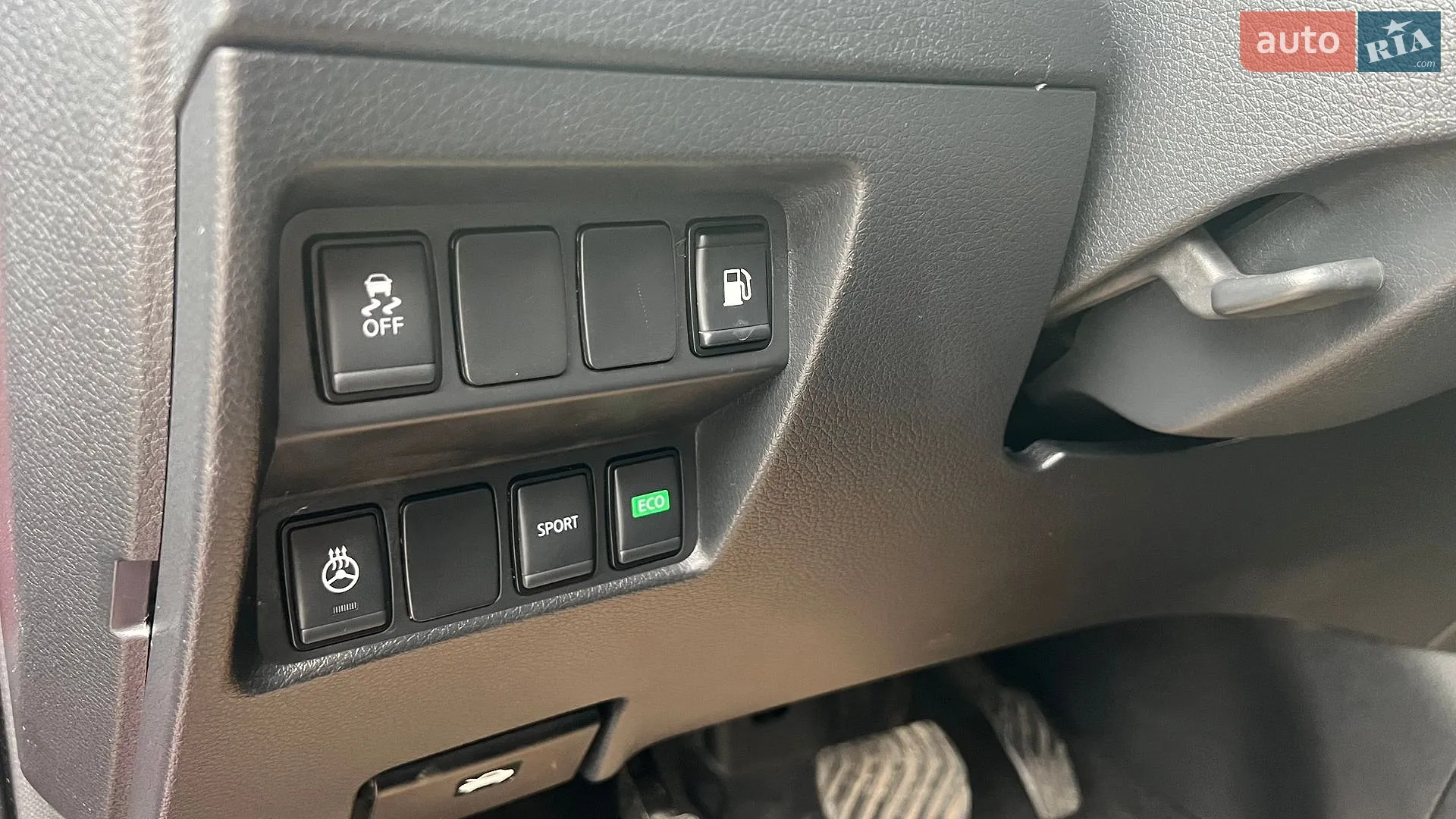 2019 Nissan Rogue - мініатюра 21