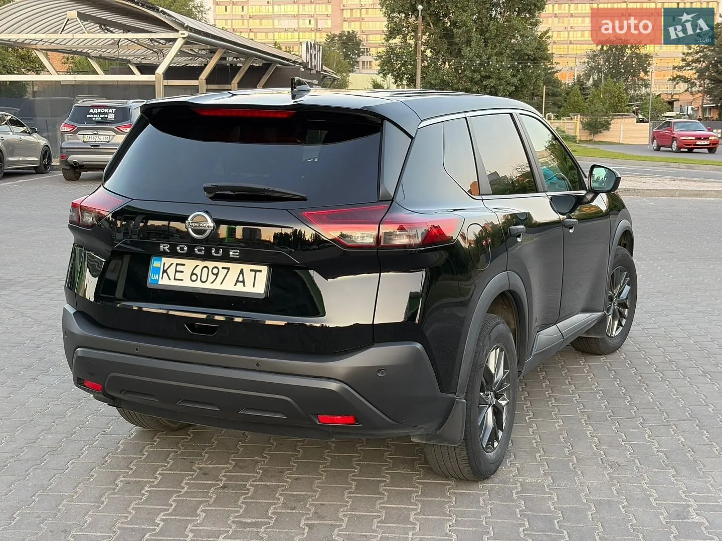 2021 Nissan Rogue - мініатюра 11