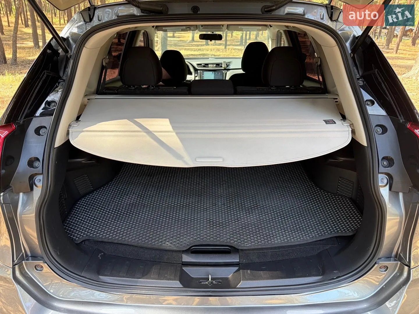 2016 Nissan Rogue - мініатюра 25