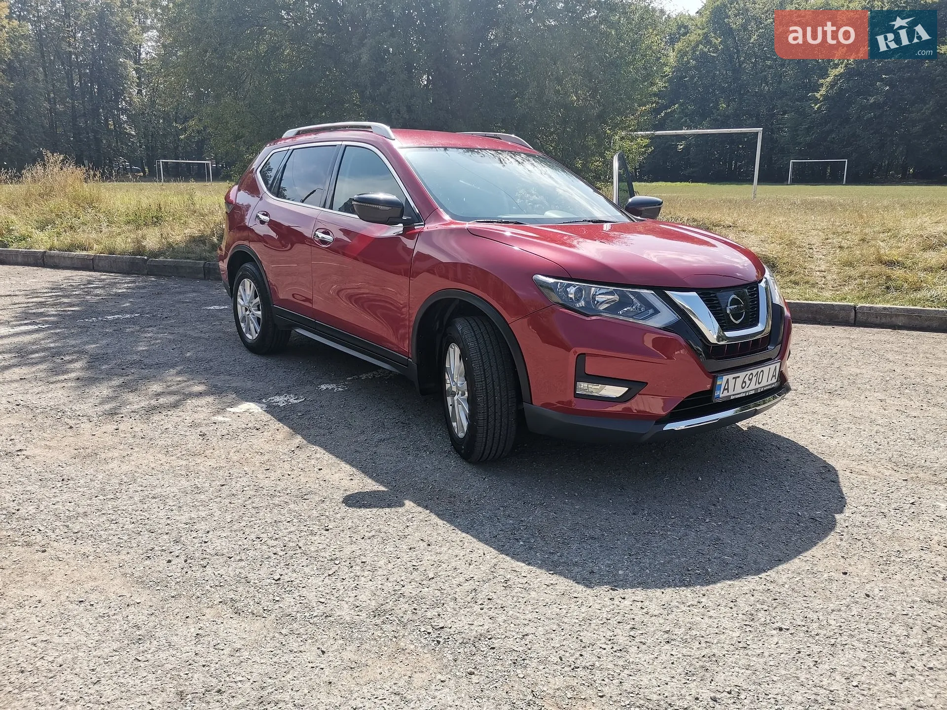 2017 Nissan Rogue - мініатюра 2