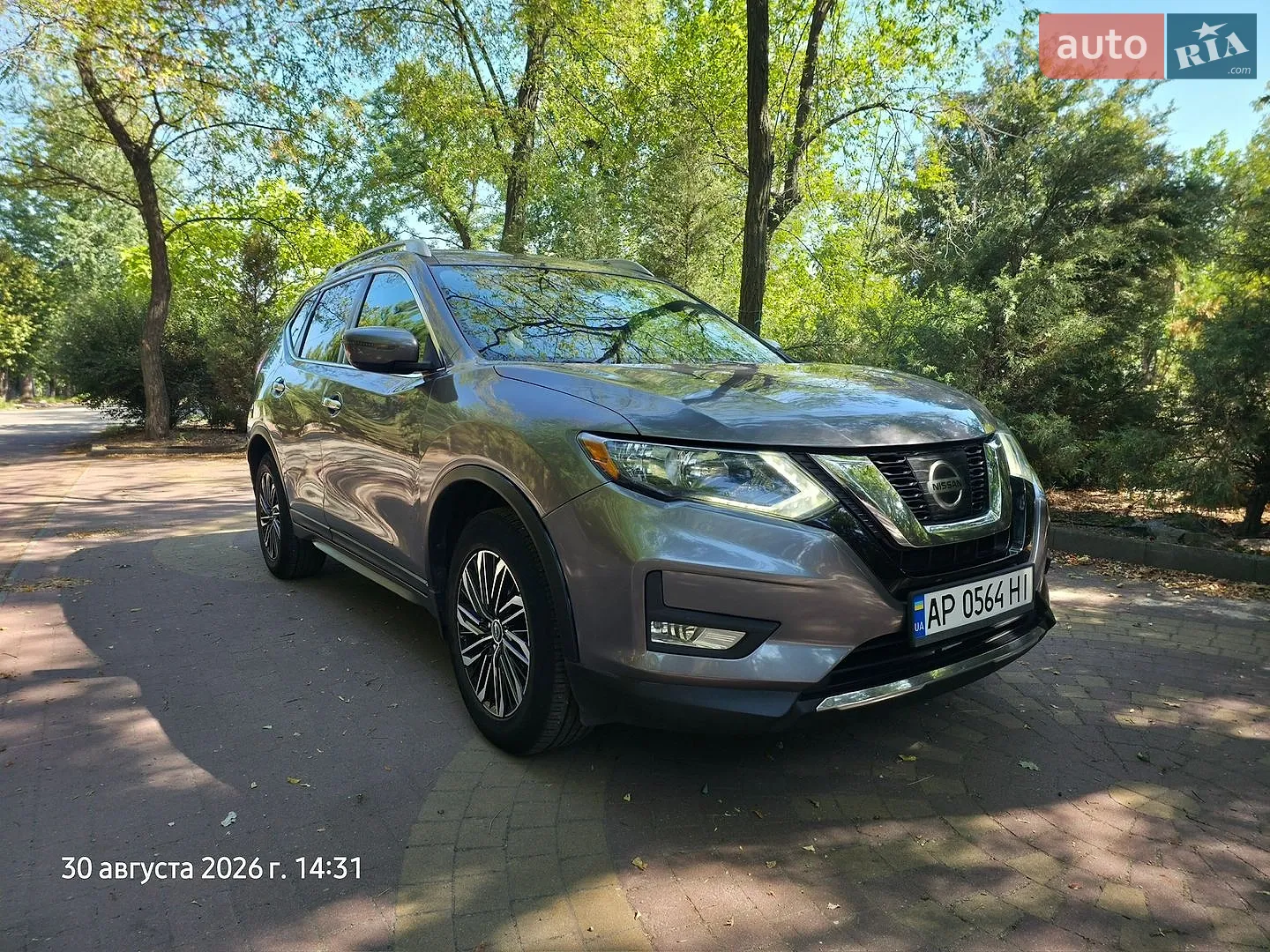 2017 Nissan Rogue - фото 1
