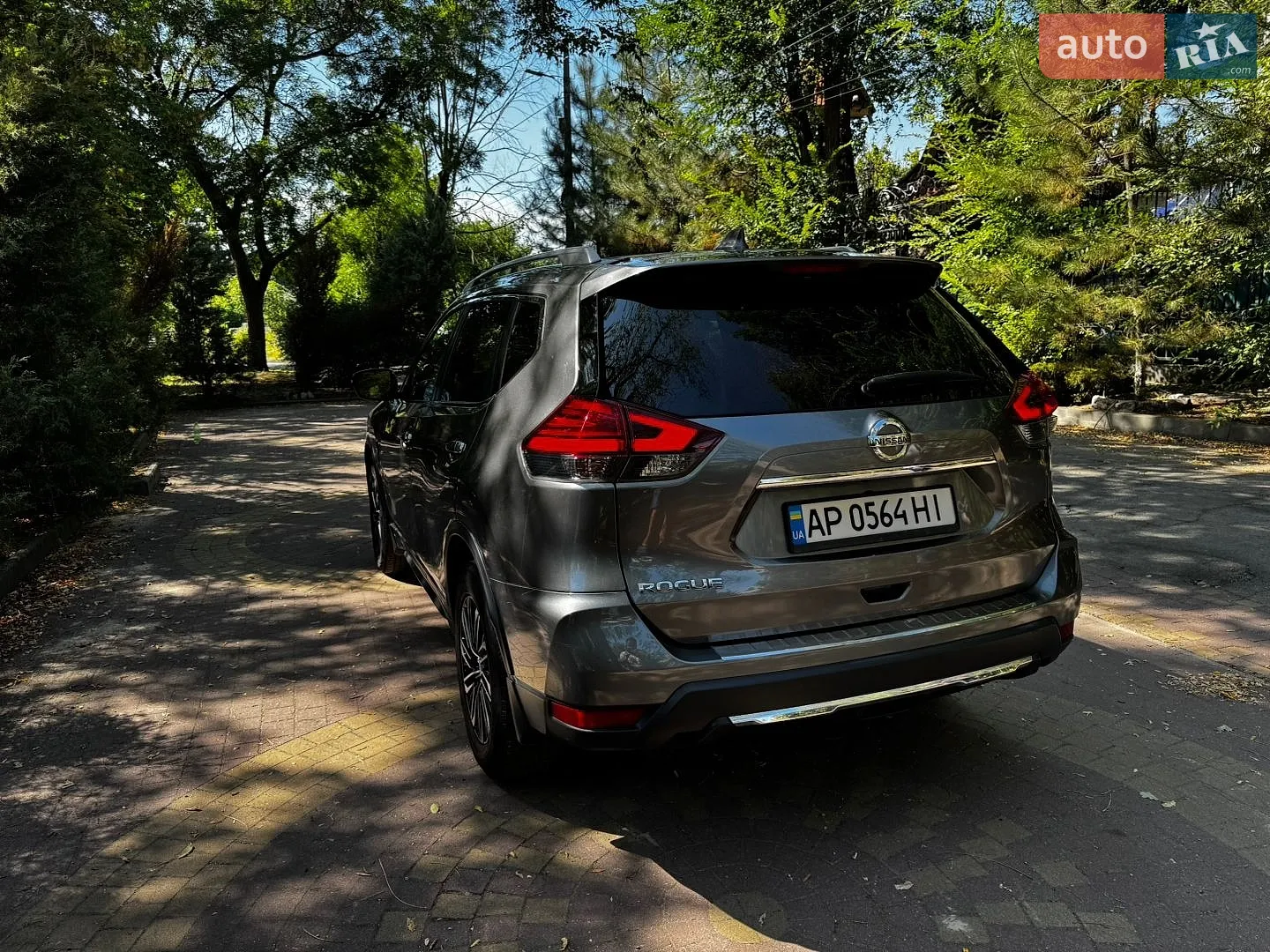 2017 Nissan Rogue - мініатюра 8