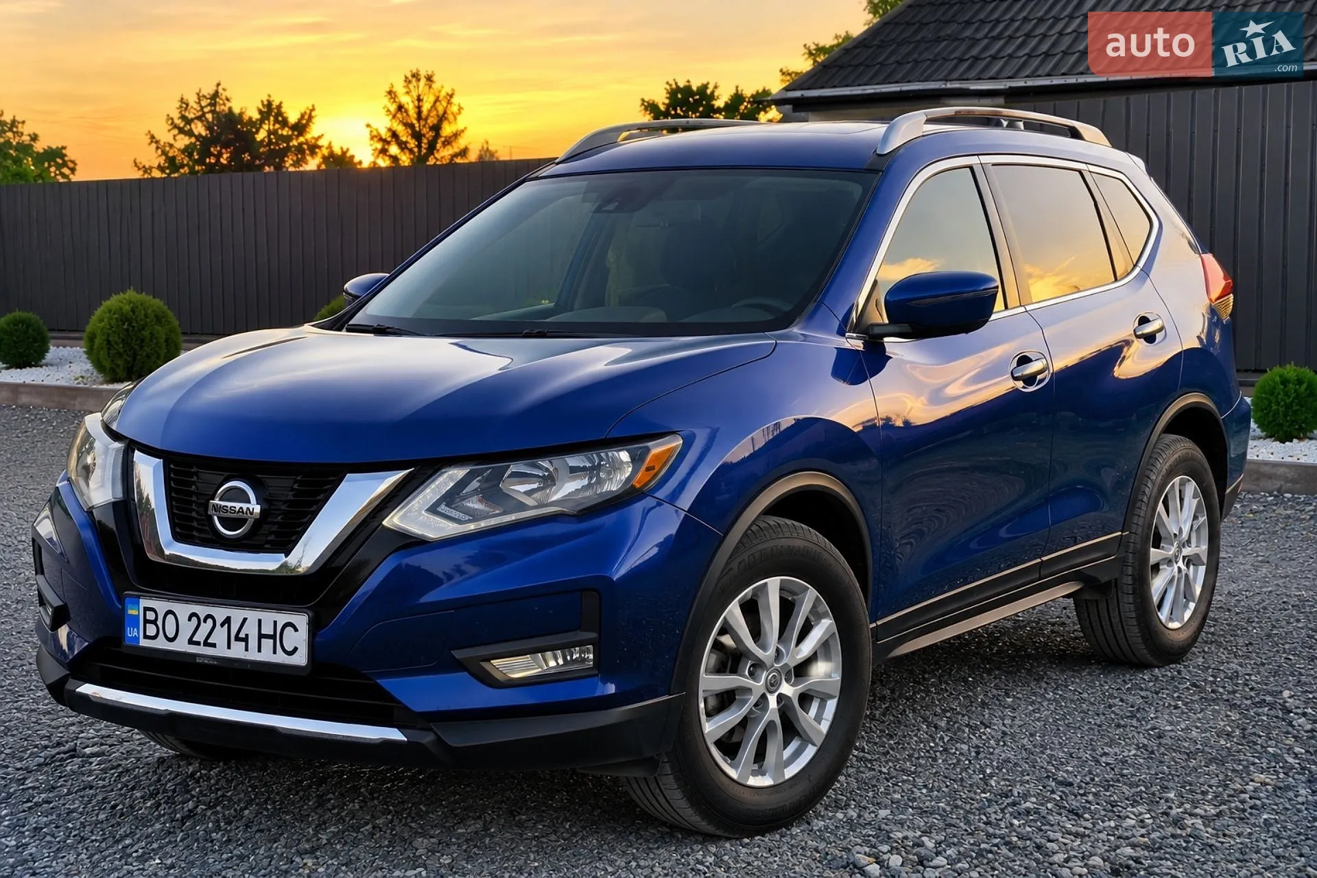 2017 Nissan Rogue - фото 1