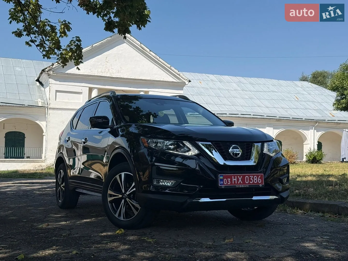 2019 Nissan Rogue - мініатюра 2