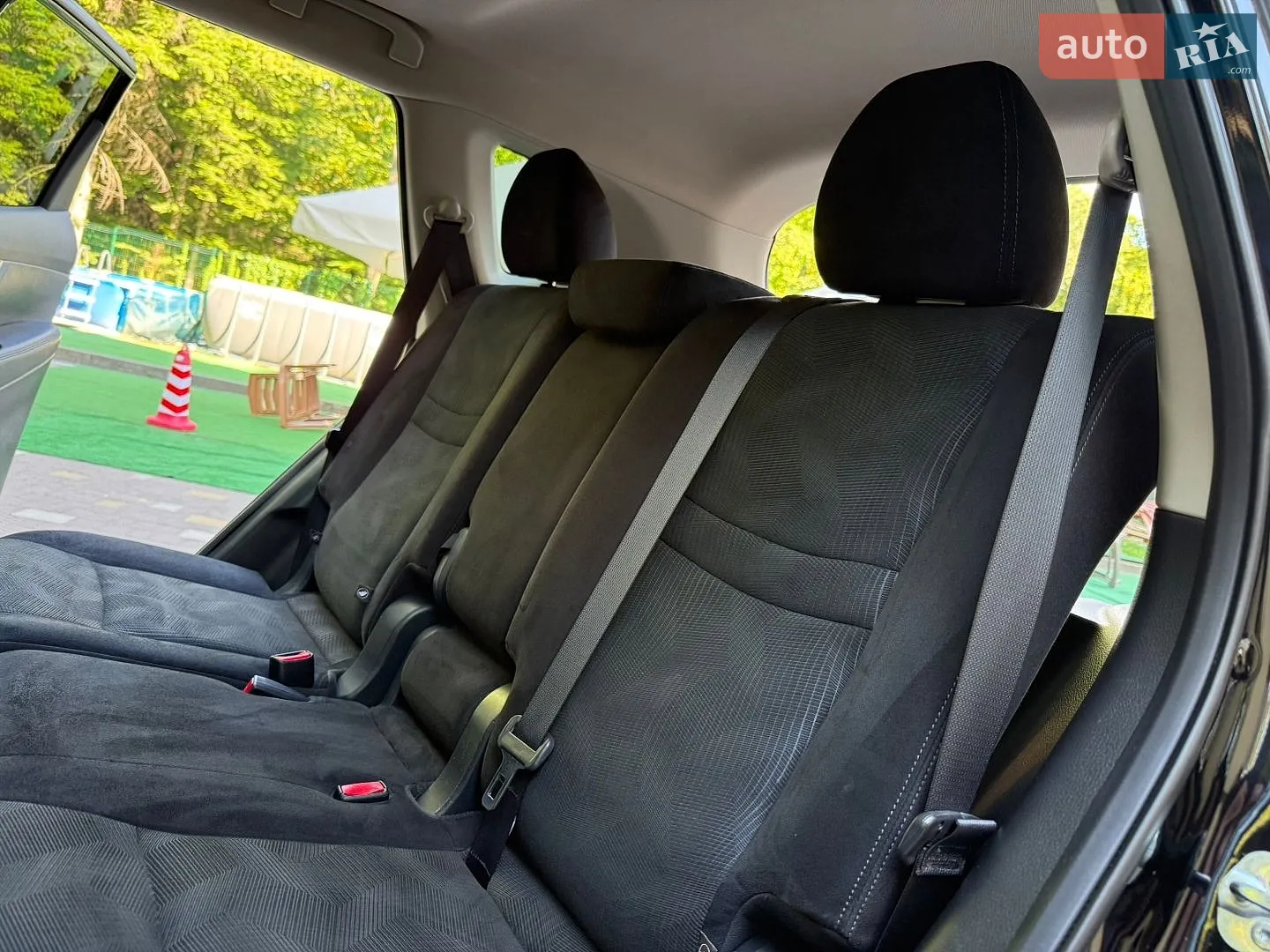 2015 Nissan Rogue - мініатюра 152