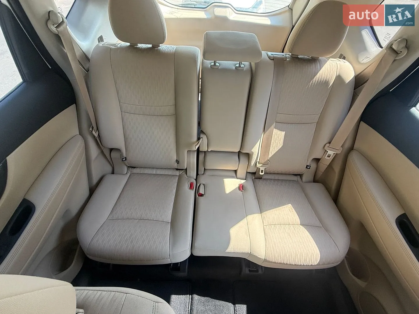 2019 Nissan Rogue - мініатюра 15