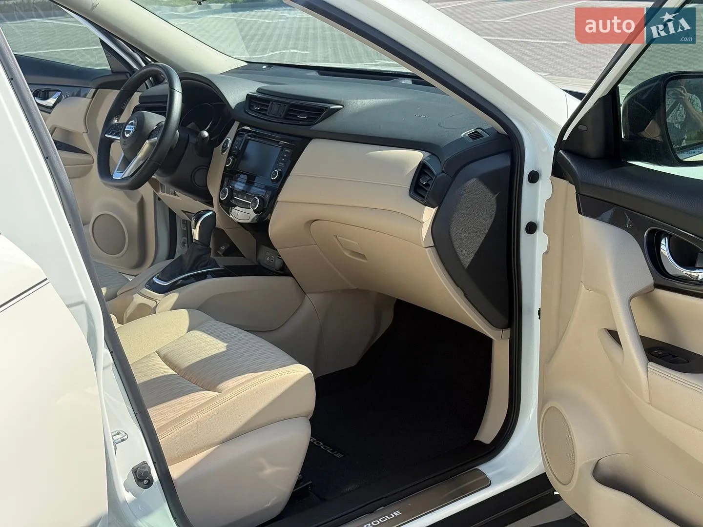 2019 Nissan Rogue - мініатюра 30