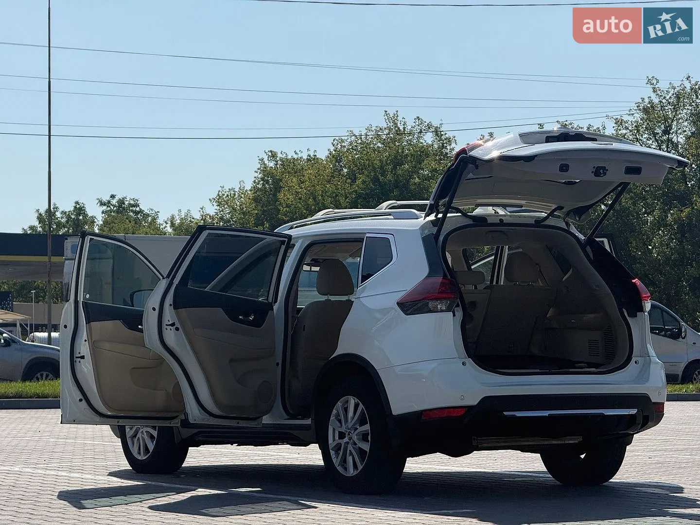 2019 Nissan Rogue - мініатюра 8