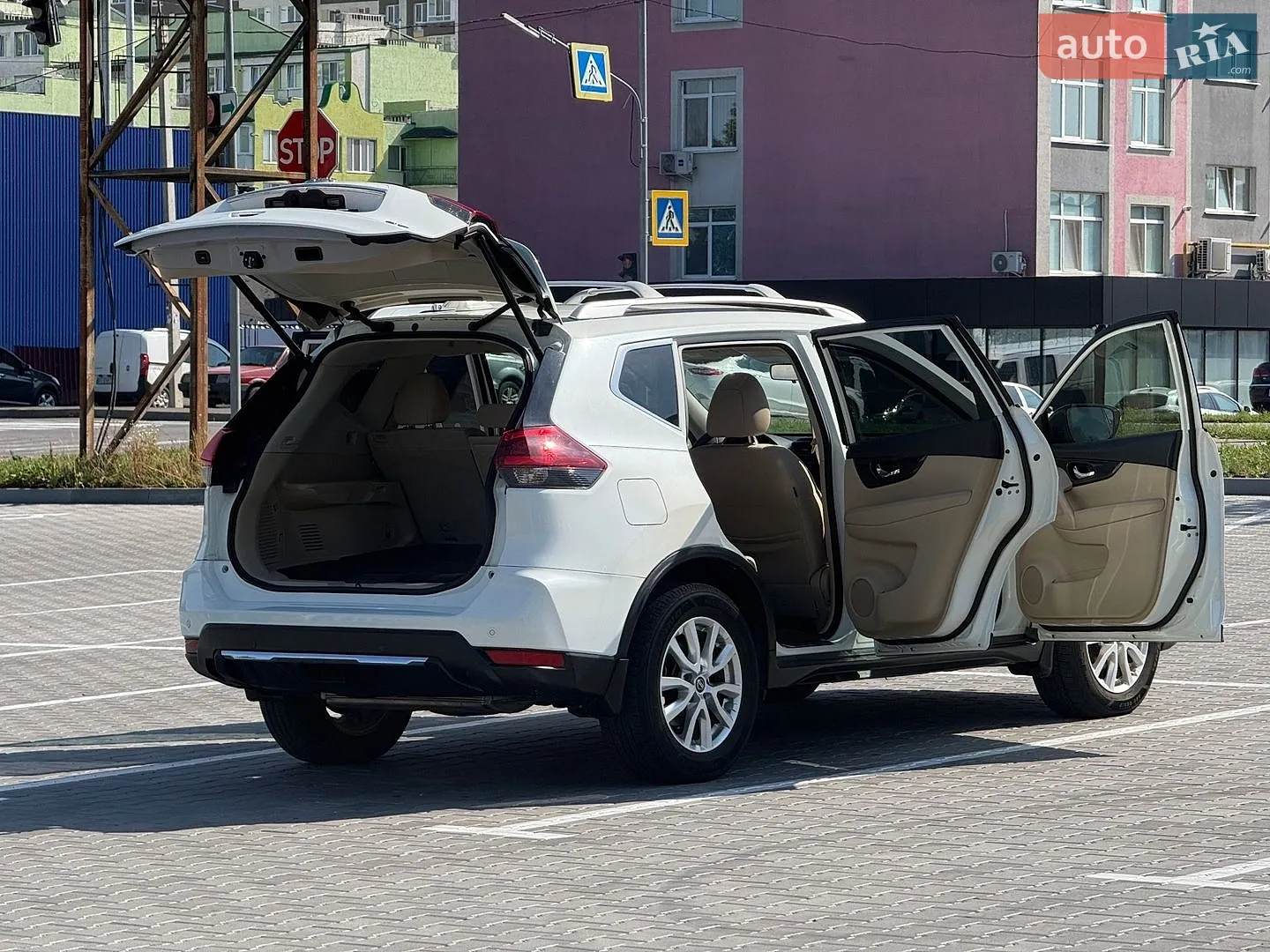 2019 Nissan Rogue - мініатюра 9