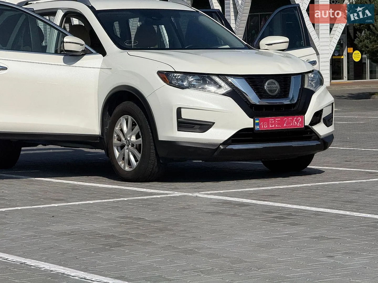 2019 Nissan Rogue - мініатюра 4