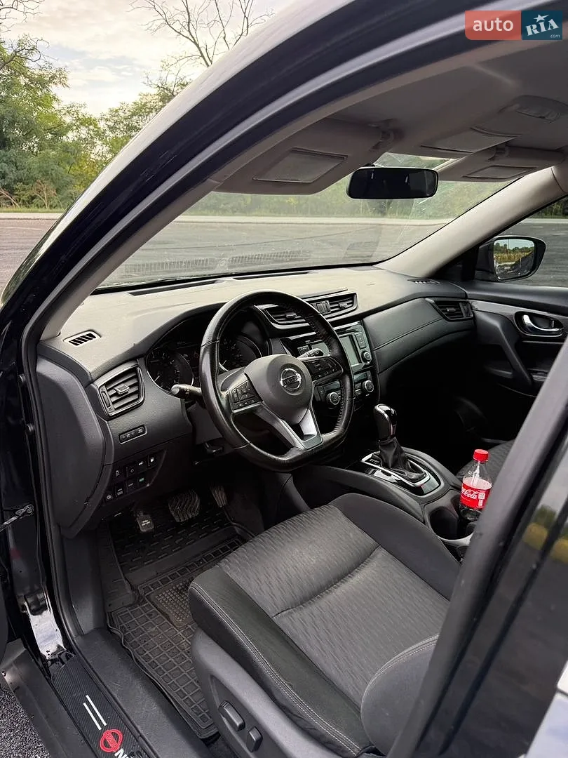 2017 Nissan Rogue - мініатюра 14