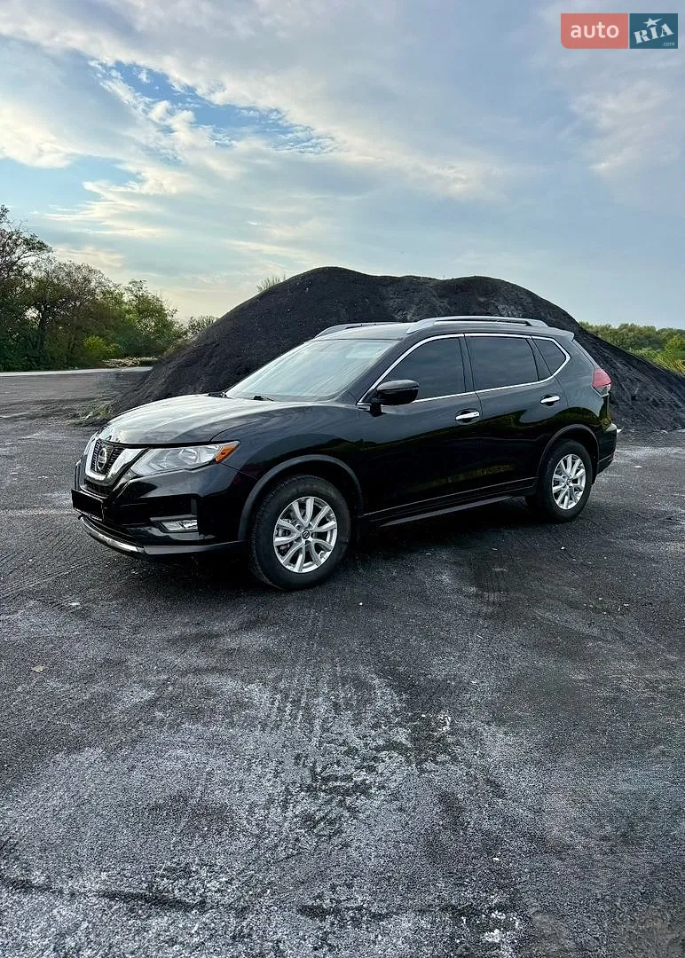 2017 Nissan Rogue - мініатюра 2