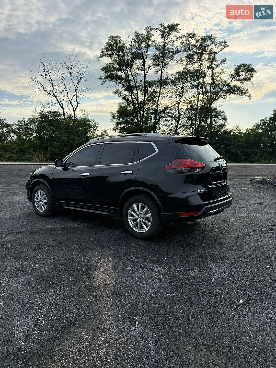 2017 Nissan Rogue - мініатюра 8