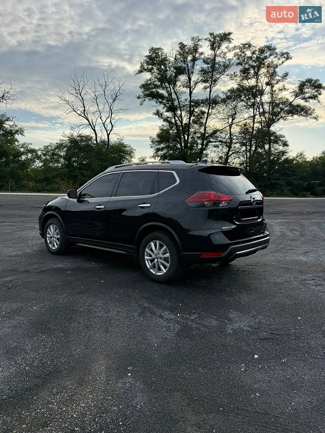 2017 Nissan Rogue - мініатюра 9
