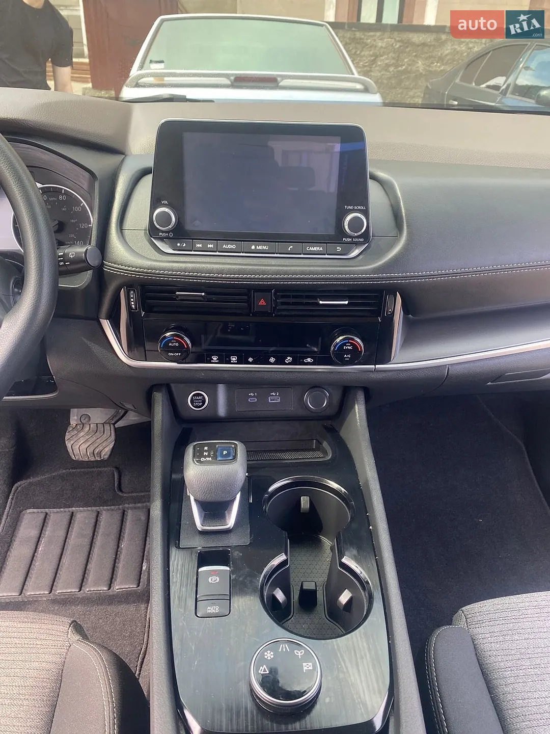 2021 Nissan Rogue - мініатюра 10