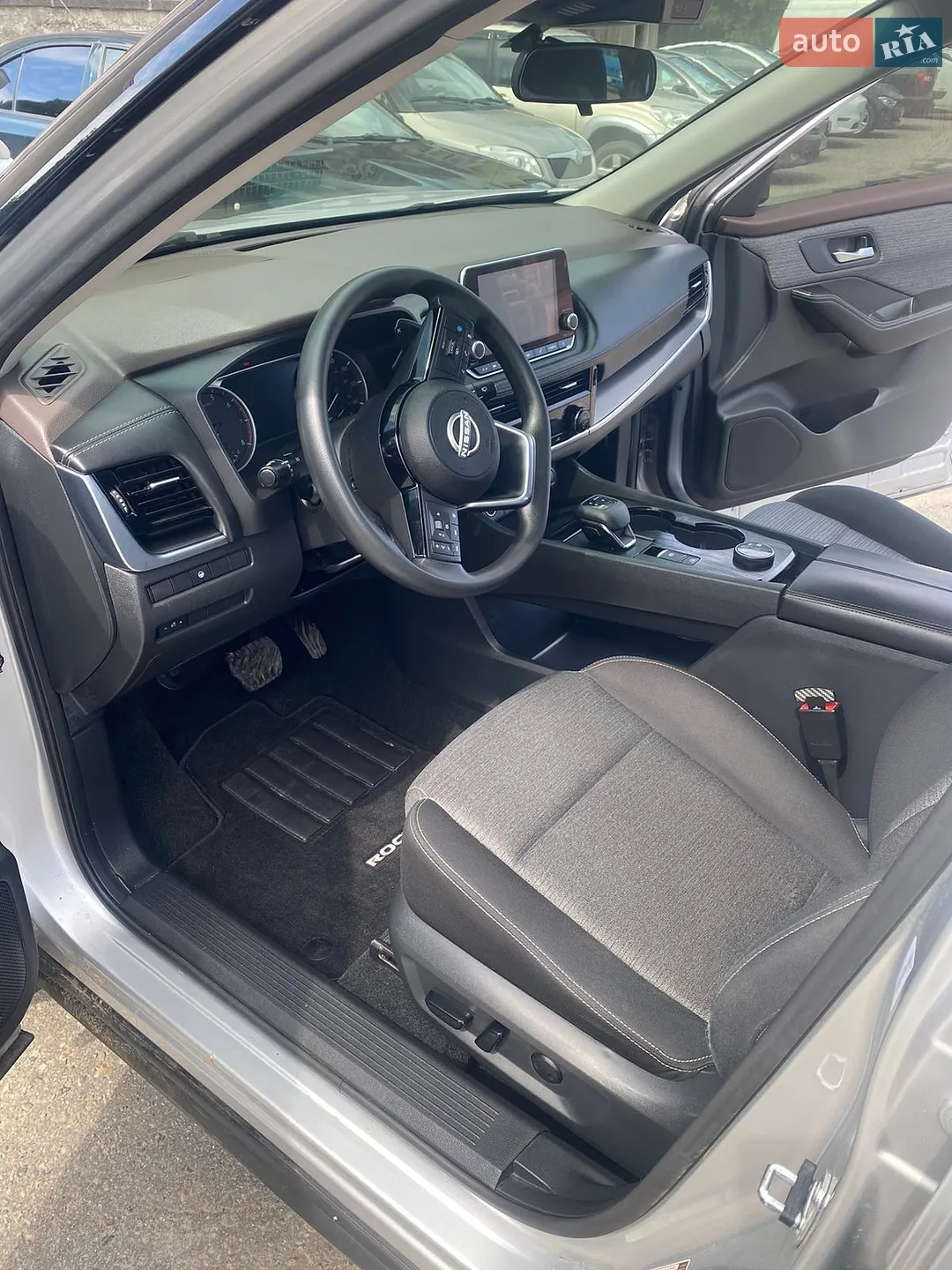 2021 Nissan Rogue - мініатюра 8
