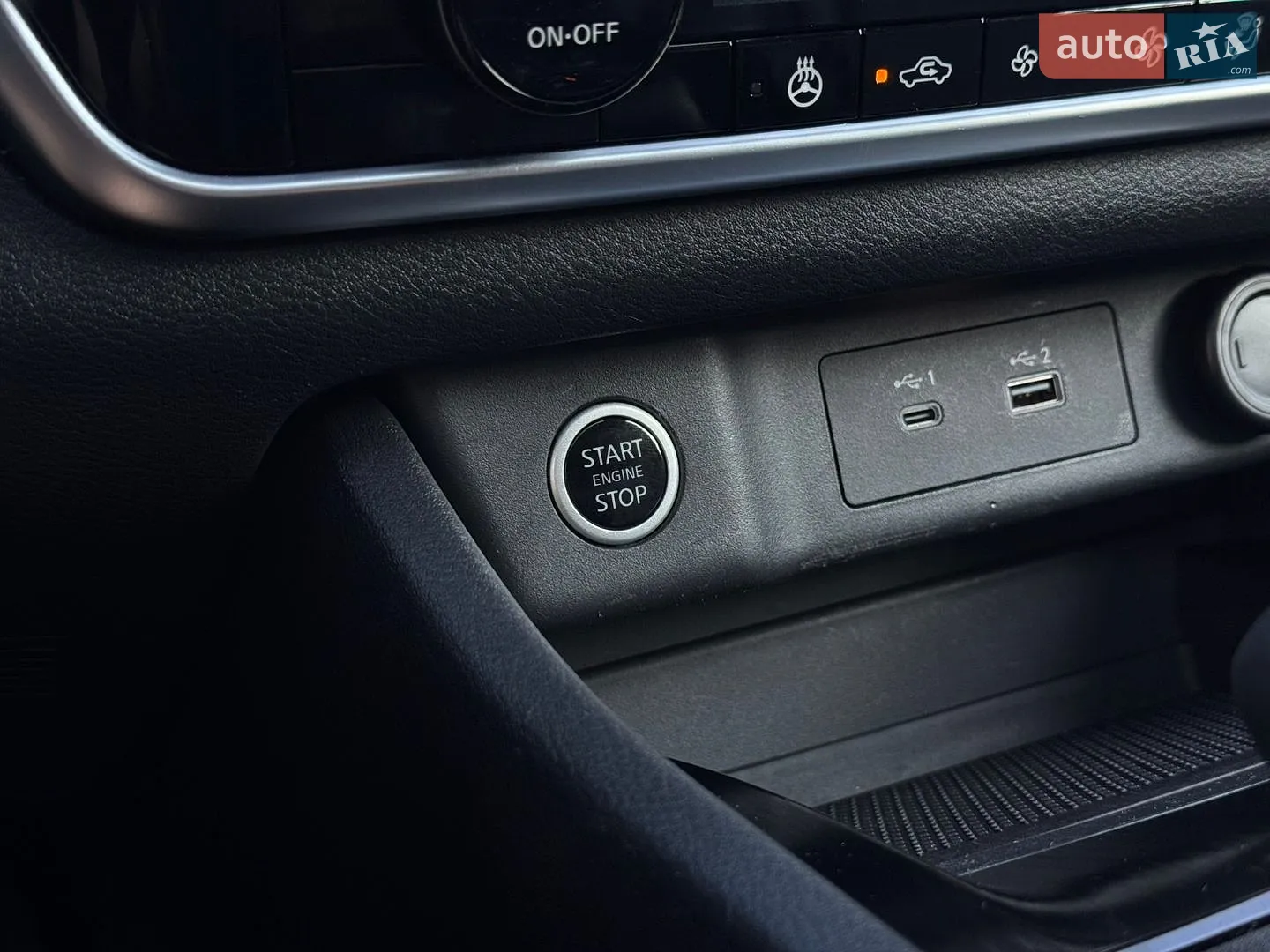 2021 Nissan Rogue - мініатюра 43