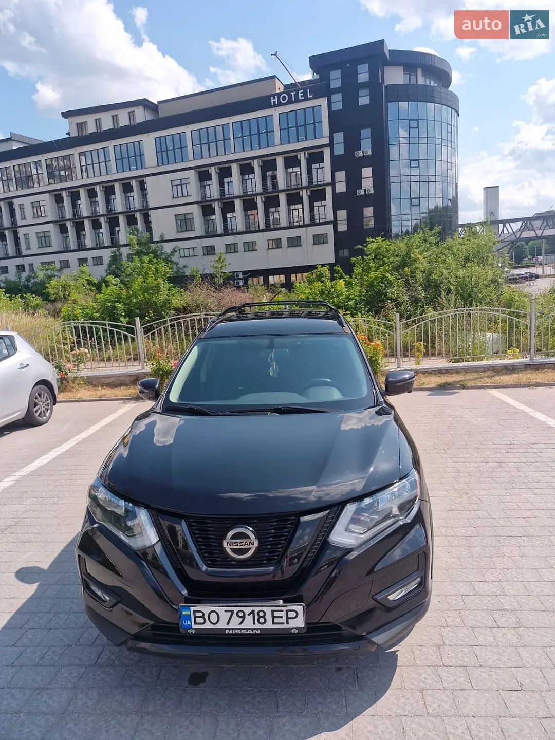 2017 Nissan Rogue - мініатюра 9