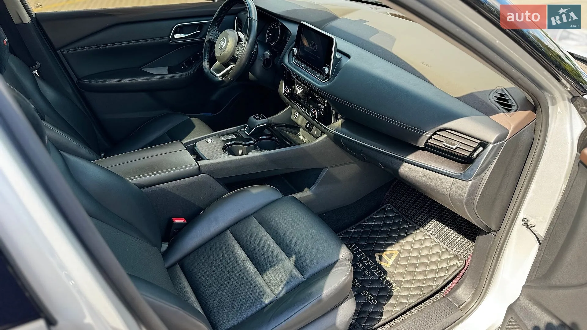 2020 Nissan Rogue - мініатюра 23