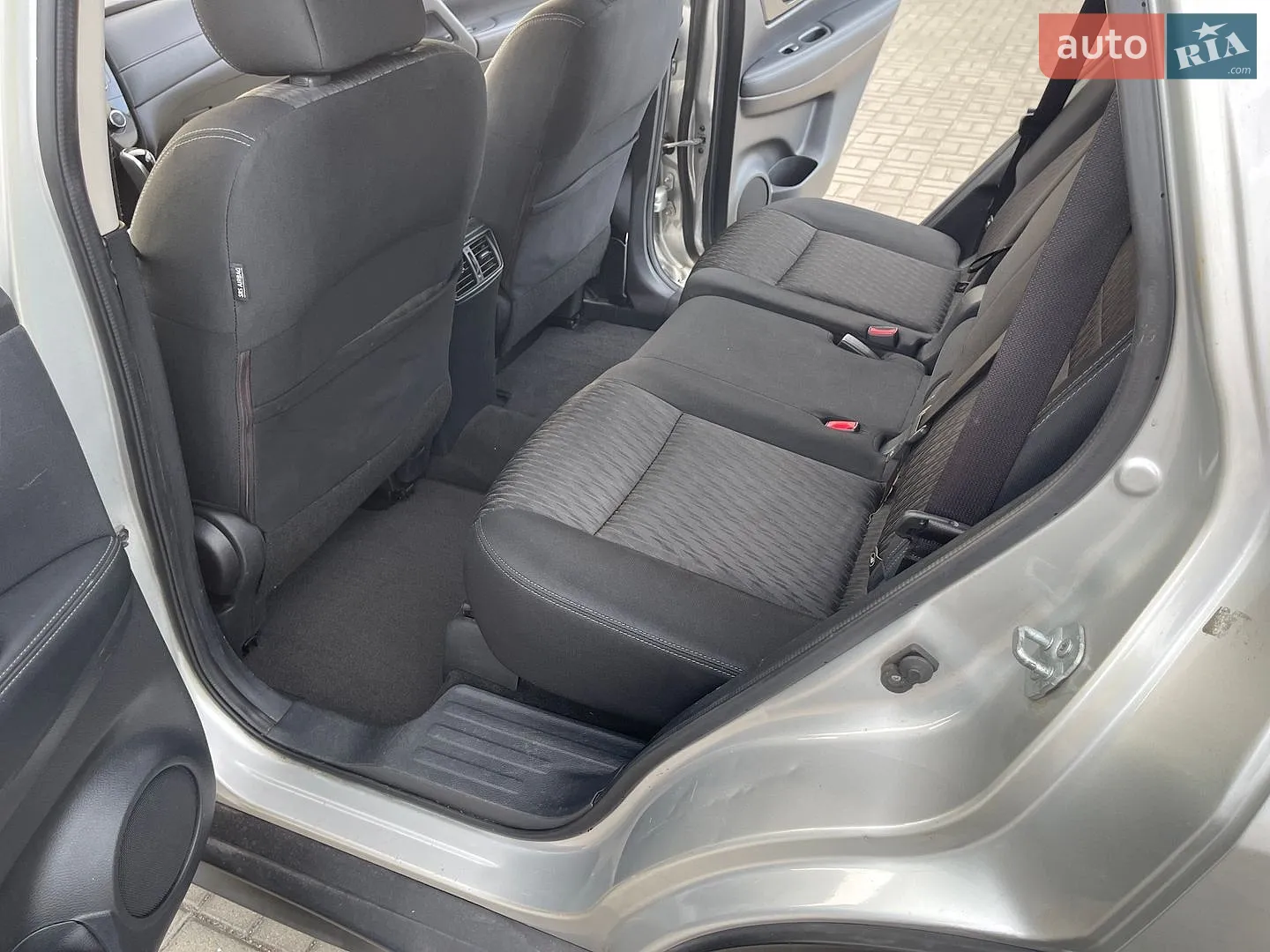 2016 Nissan Rogue - мініатюра 14