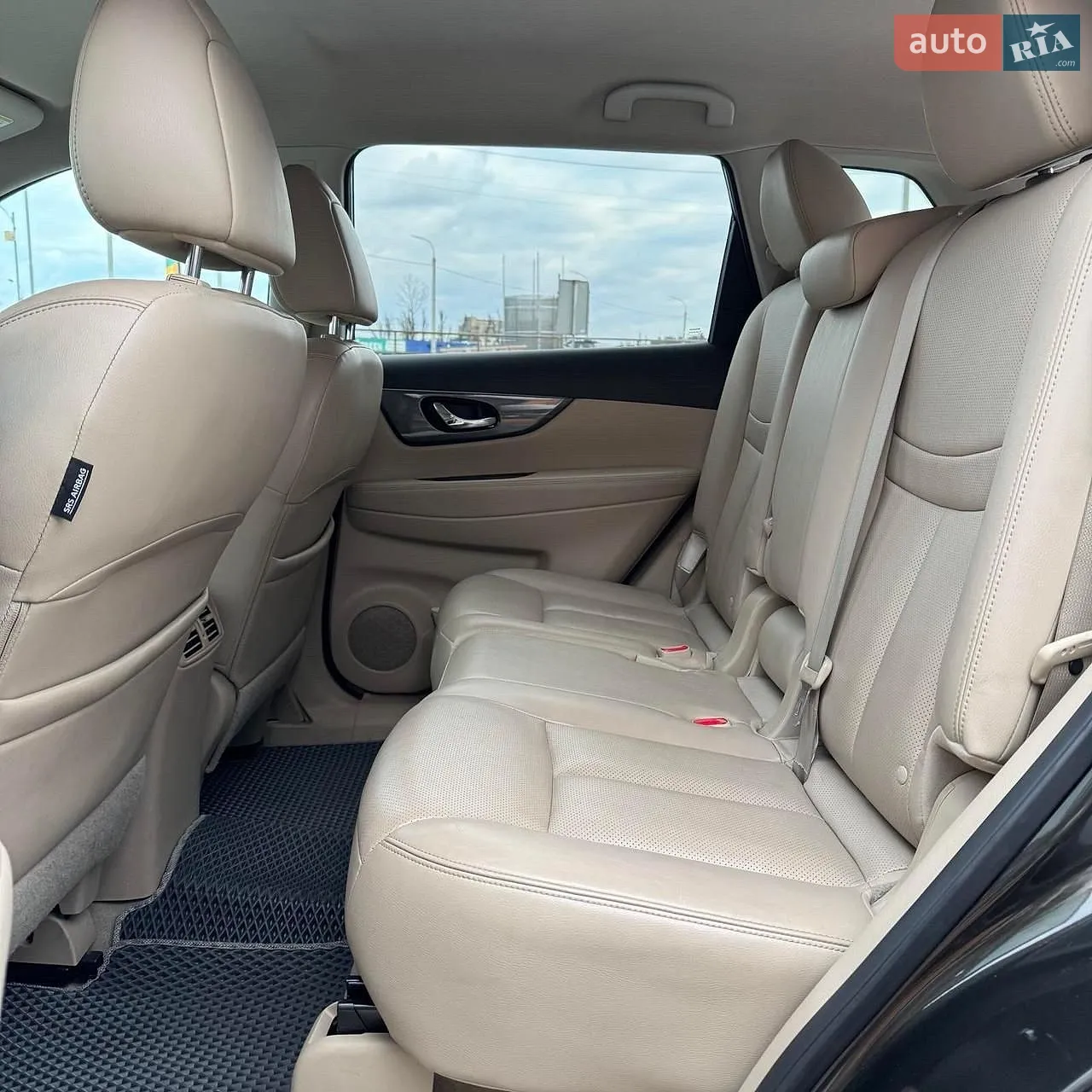 2015 Nissan Rogue - мініатюра 28