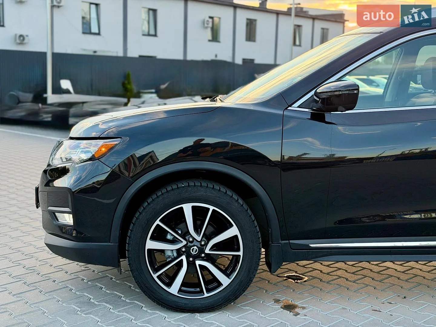 2017 Nissan Rogue - мініатюра 9