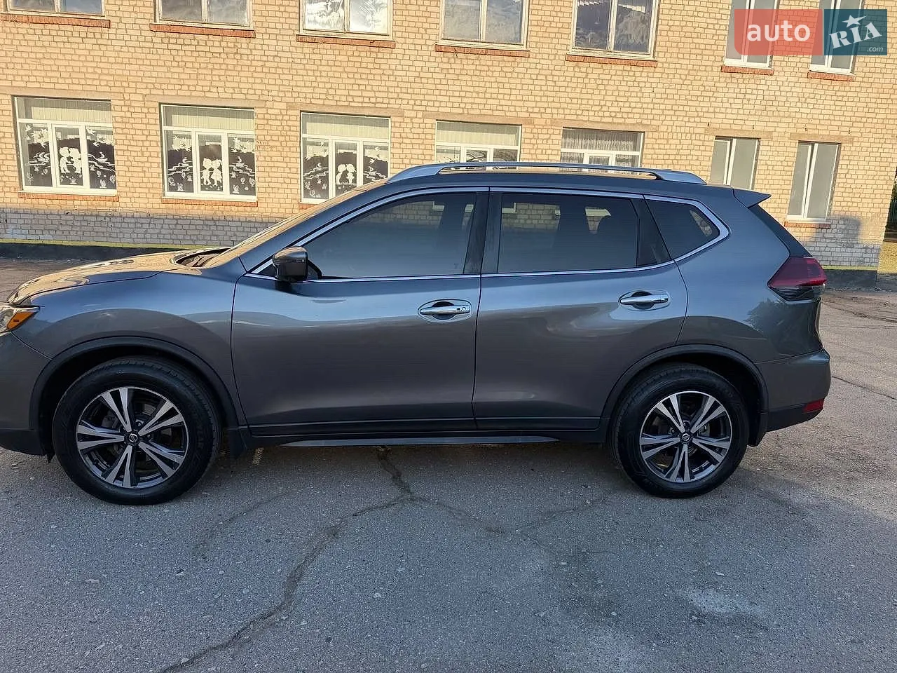 2019 Nissan Rogue - мініатюра 6