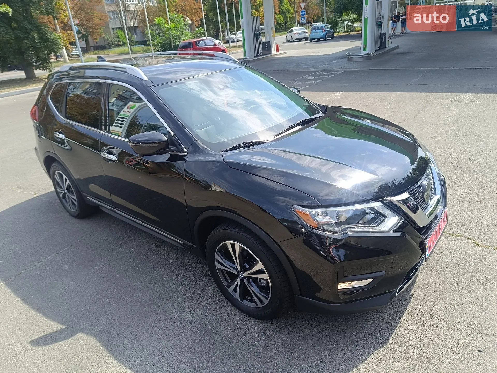 2018 Nissan Rogue - мініатюра 3