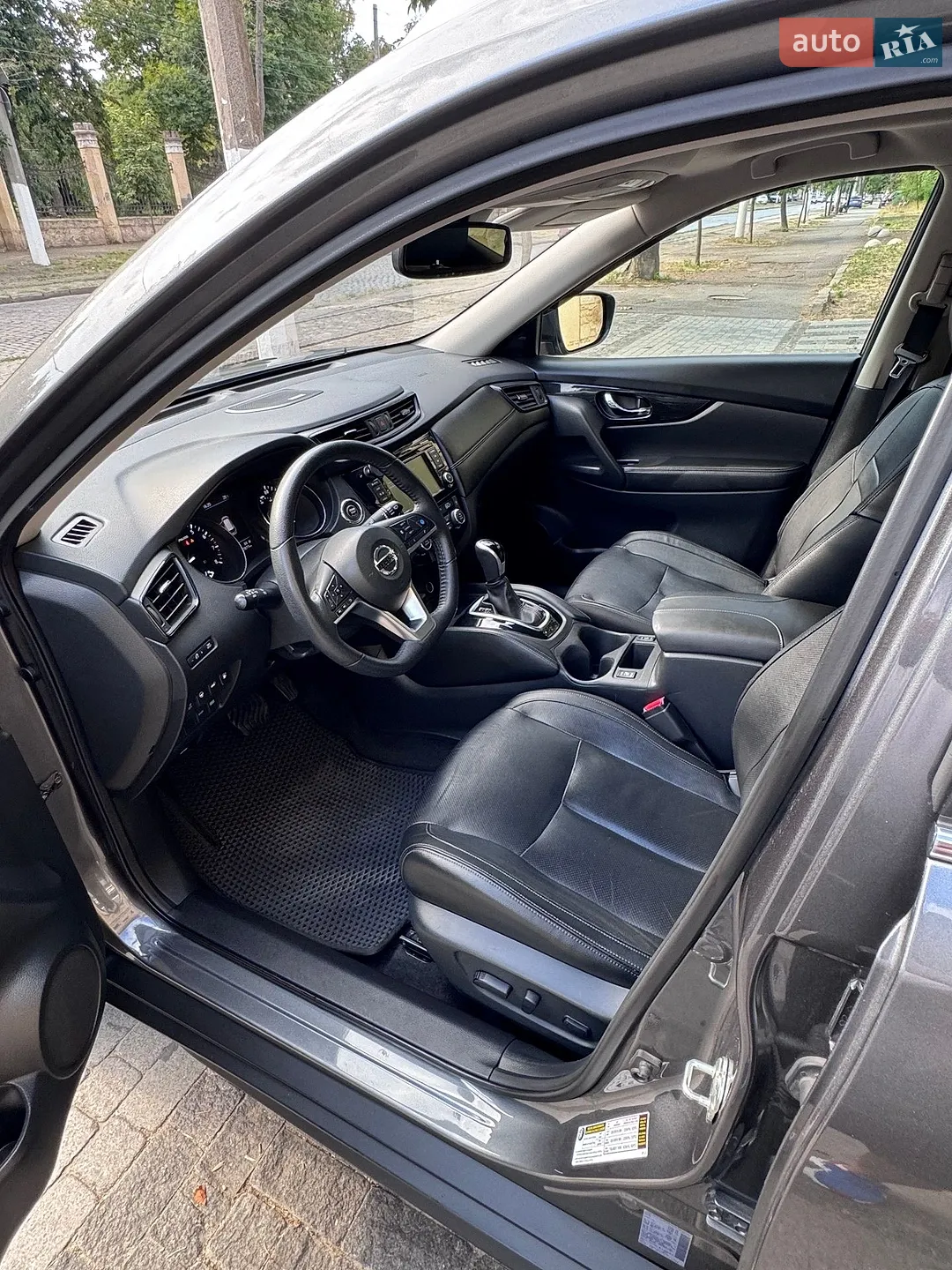 2019 Nissan Rogue - мініатюра 20
