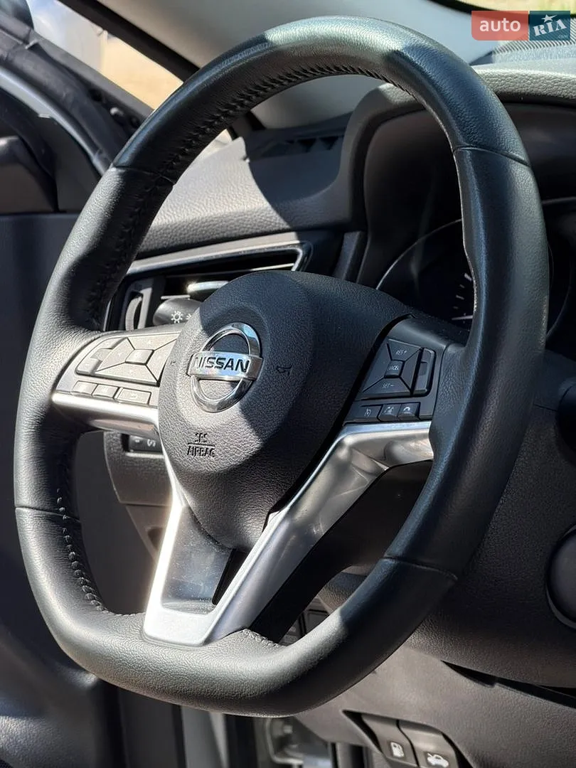 2017 Nissan Rogue - мініатюра 22