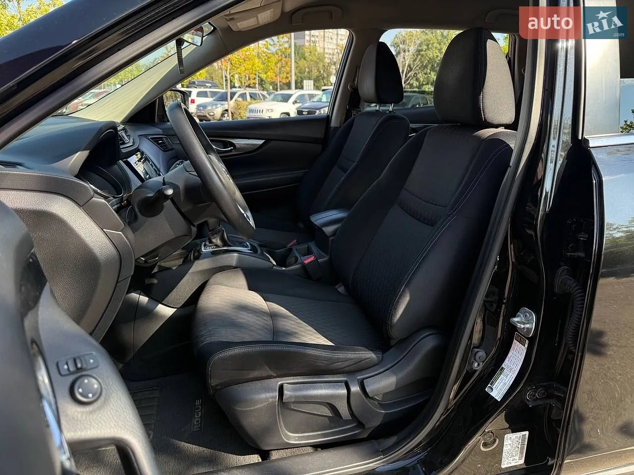 2016 Nissan Rogue - мініатюра 10