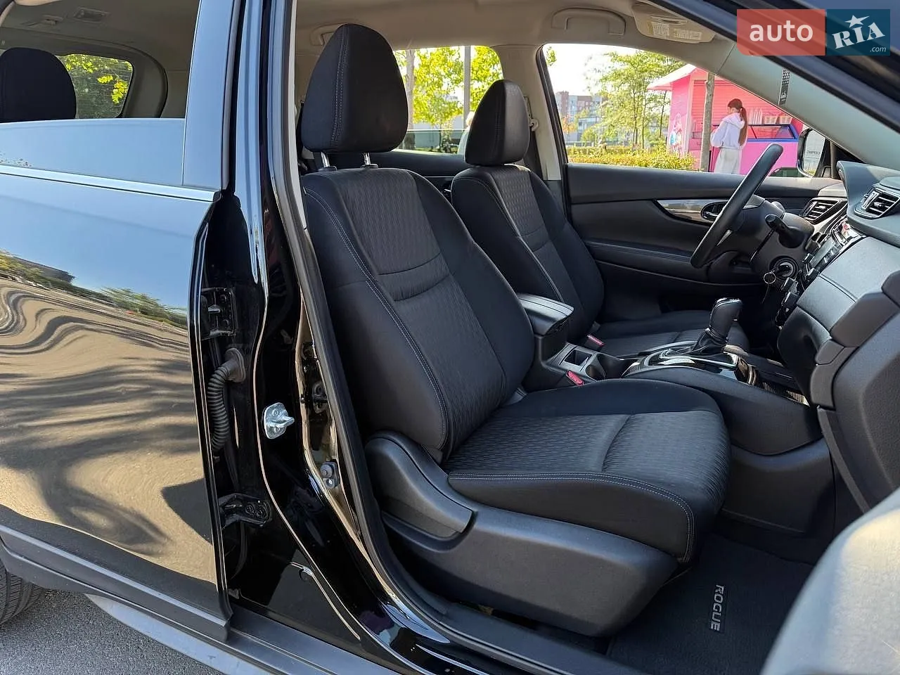 2016 Nissan Rogue - мініатюра 13