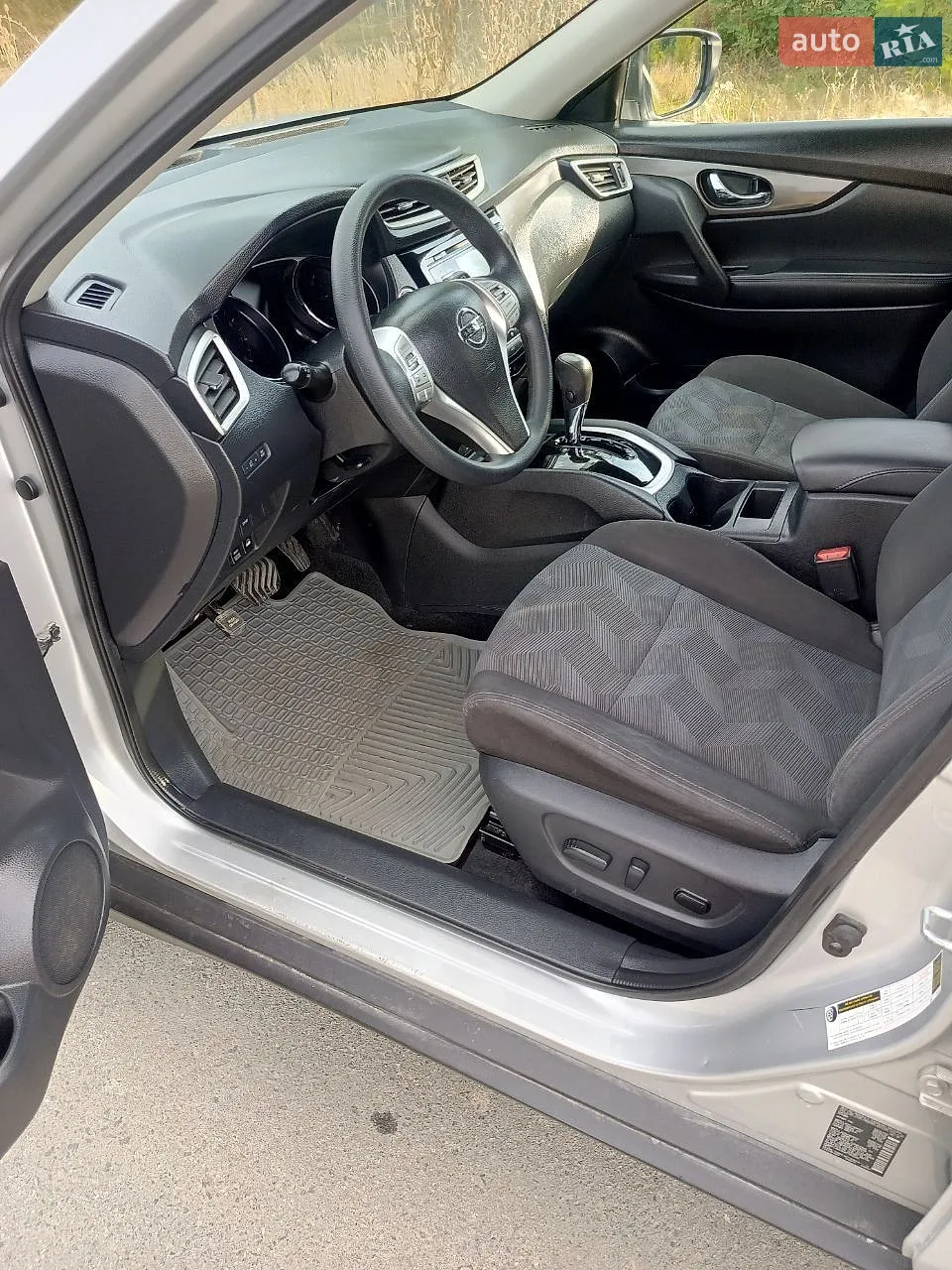 2016 Nissan Rogue - мініатюра 13