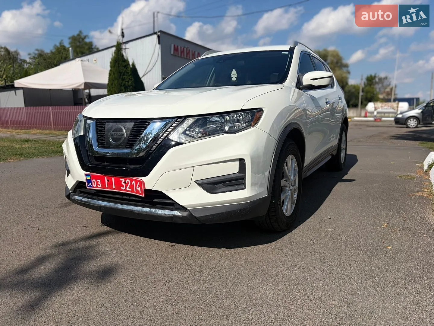 2019 Nissan Rogue - мініатюра 2
