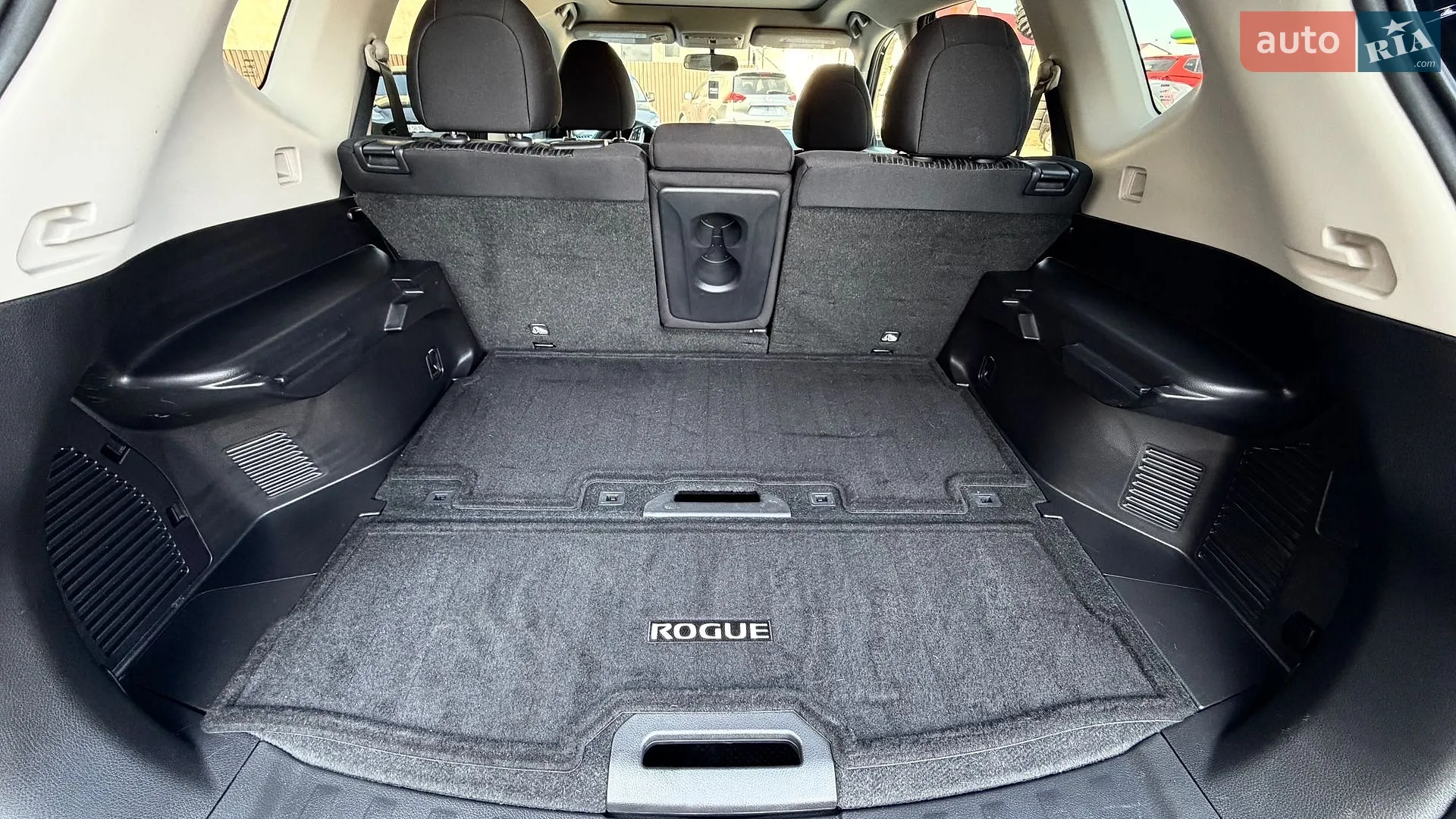 2017 Nissan Rogue - мініатюра 29