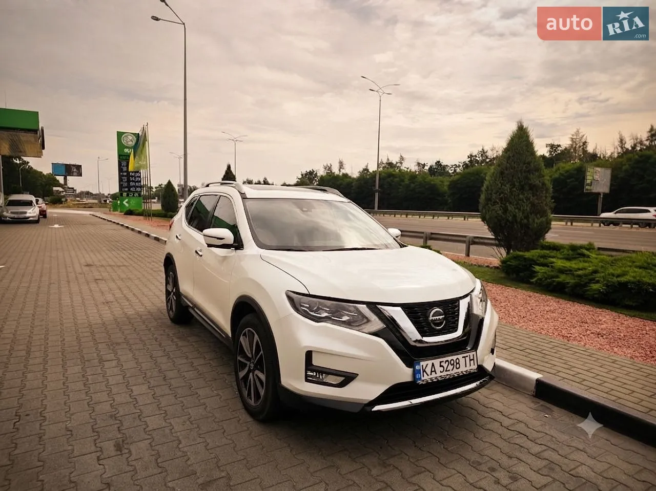2019 Nissan Rogue - мініатюра 5
