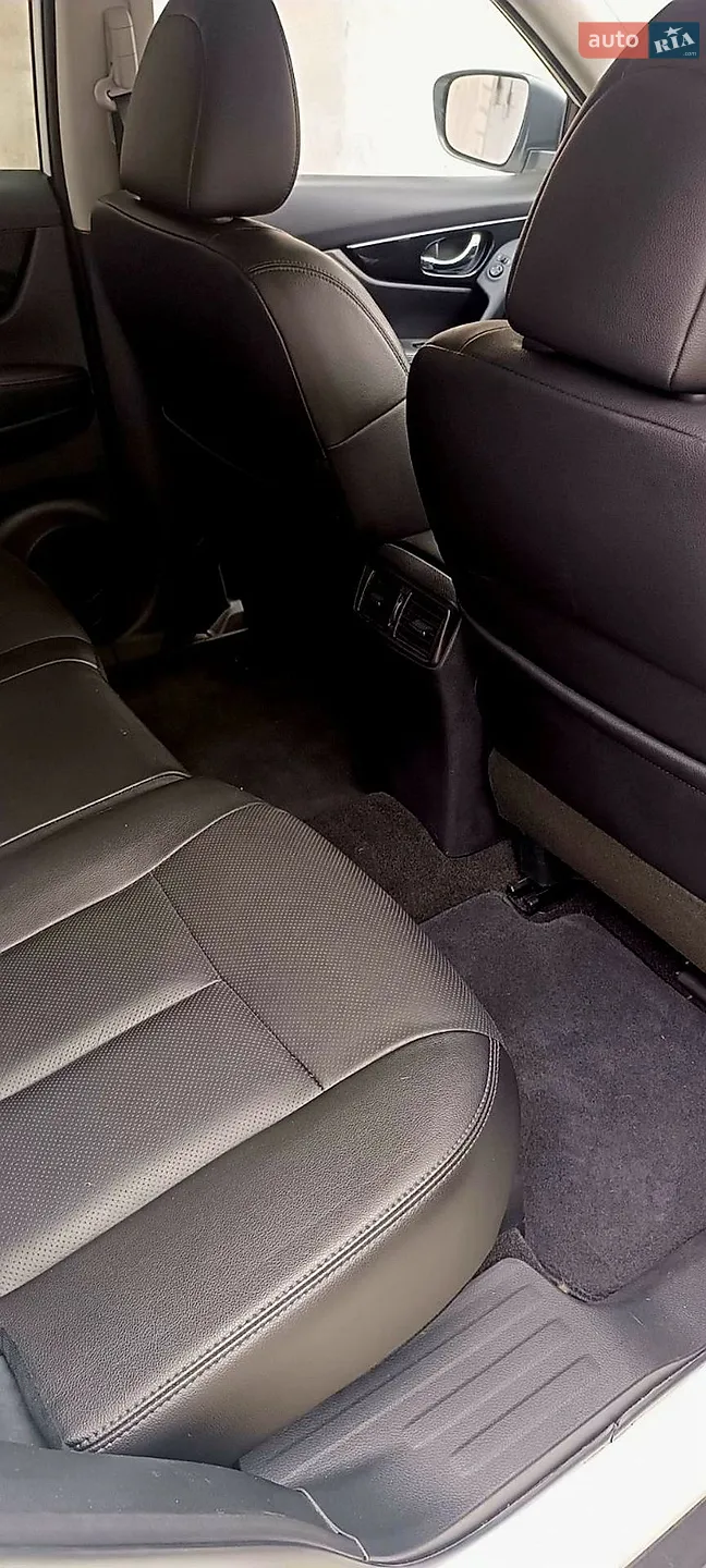 2019 Nissan Rogue - мініатюра 7