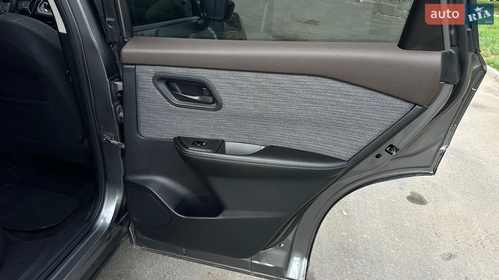 2020 Nissan Rogue - мініатюра 23