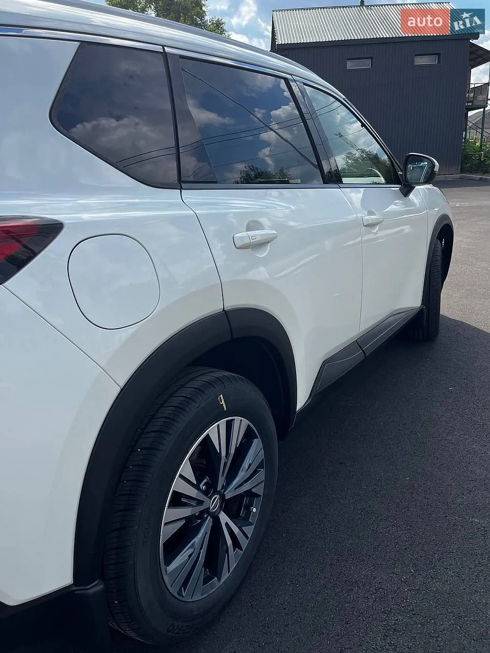 2021 Nissan Rogue - мініатюра 9