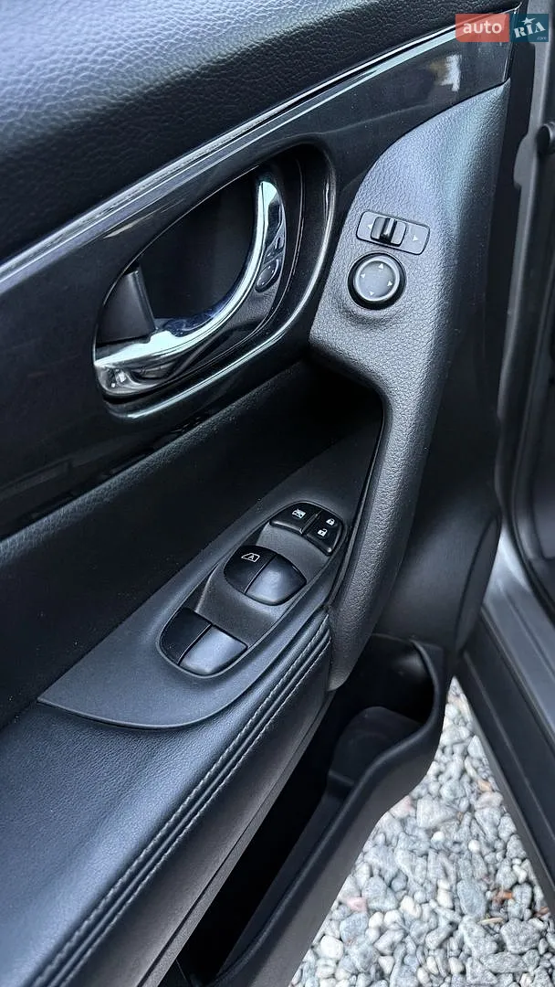 2016 Nissan Rogue - мініатюра 11