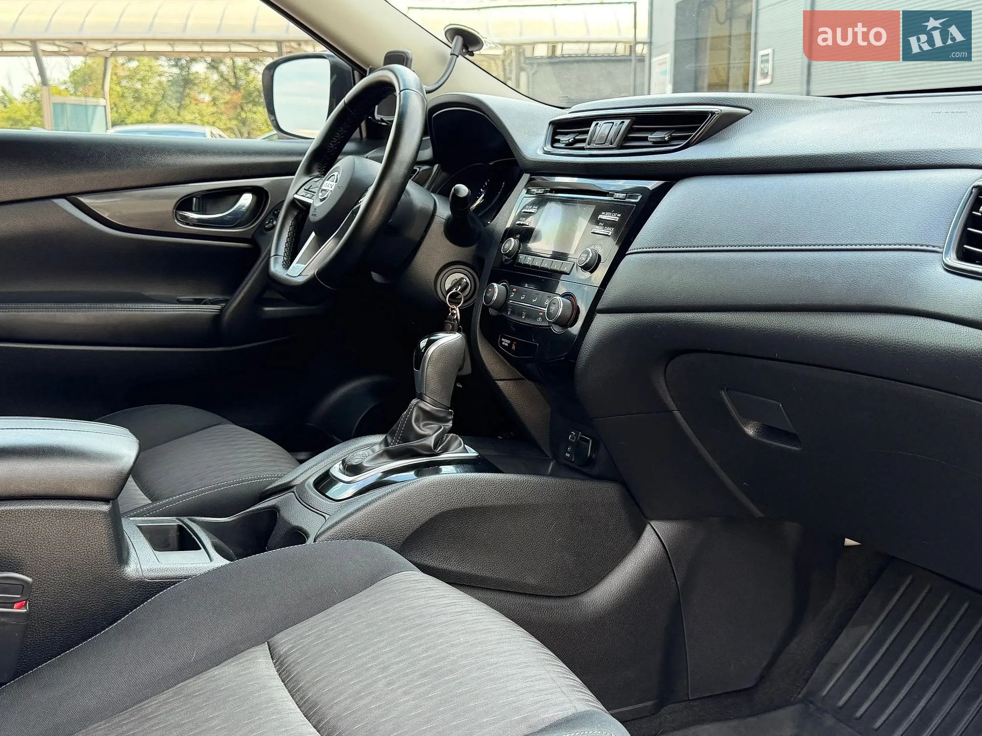 2016 Nissan Rogue - мініатюра 8