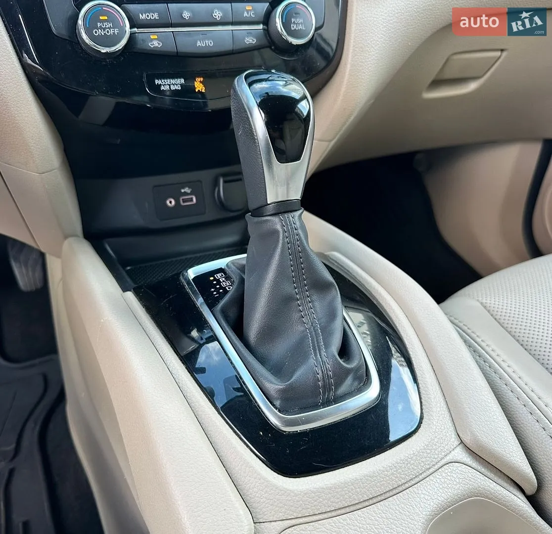 2018 Nissan Rogue - мініатюра 32