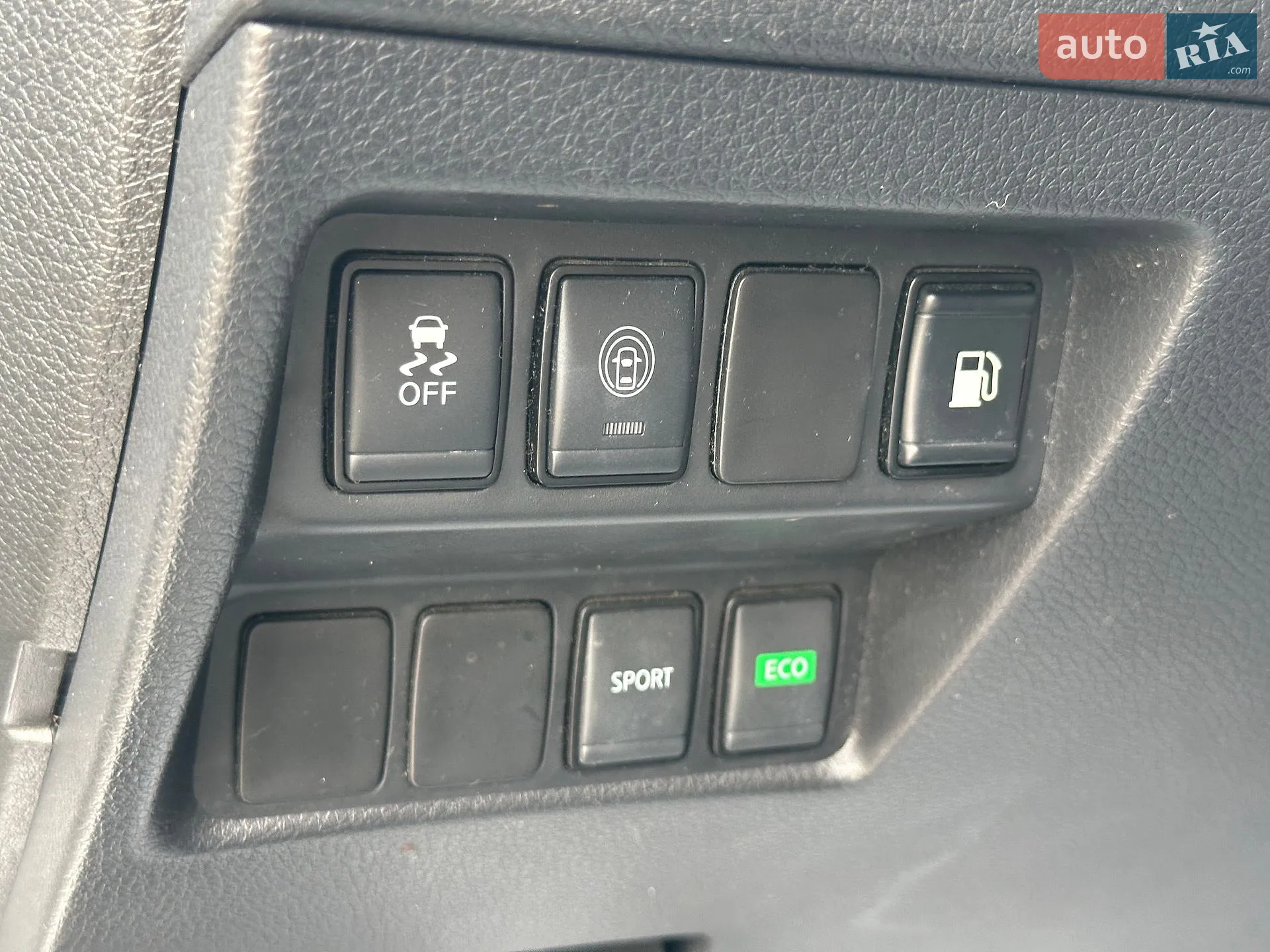 2019 Nissan Rogue - мініатюра 20